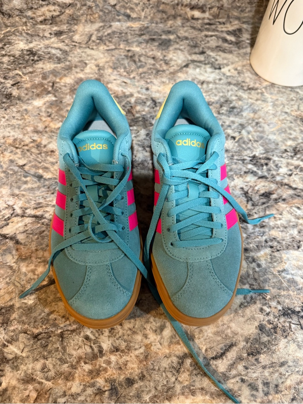 NWOT ADIDAS VL Court Bold Teal/Bright Pink - Picture 4 of 4